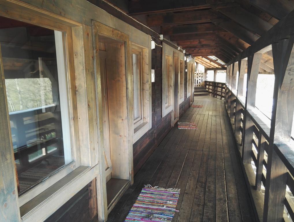 Hotel Cabana La Noi Rîşnov Exteriér fotografie