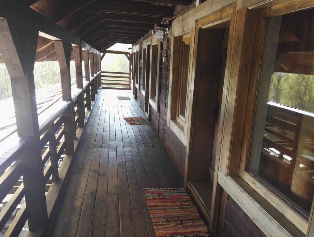 Hotel Cabana La Noi Rîşnov Exteriér fotografie