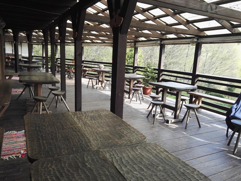 Hotel Cabana La Noi Rîşnov Exteriér fotografie